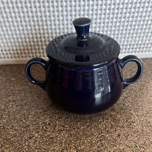 Fiestaware sugar bowl with lid